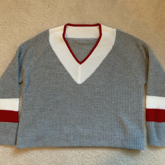 Sweater - Picture 2 of 4